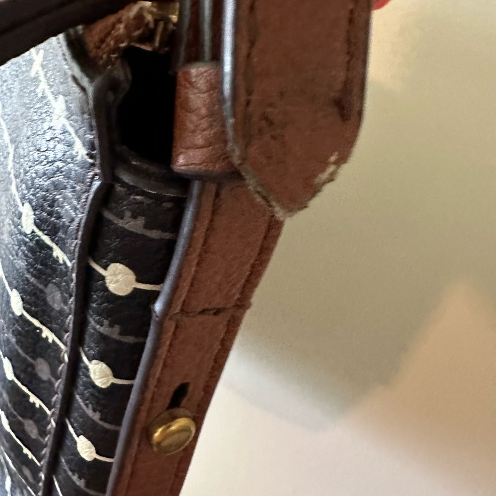 Fossil Gemma Crossbody - image 7